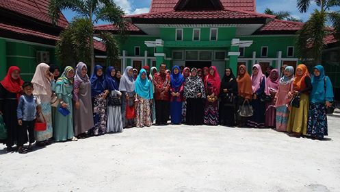 Dharma Wanita Kemenag Kampar Studi Banding ke Rohul
